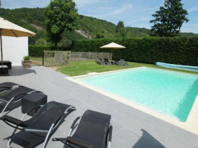 Charming holiday home along the Meuse with outdoor swimming pool